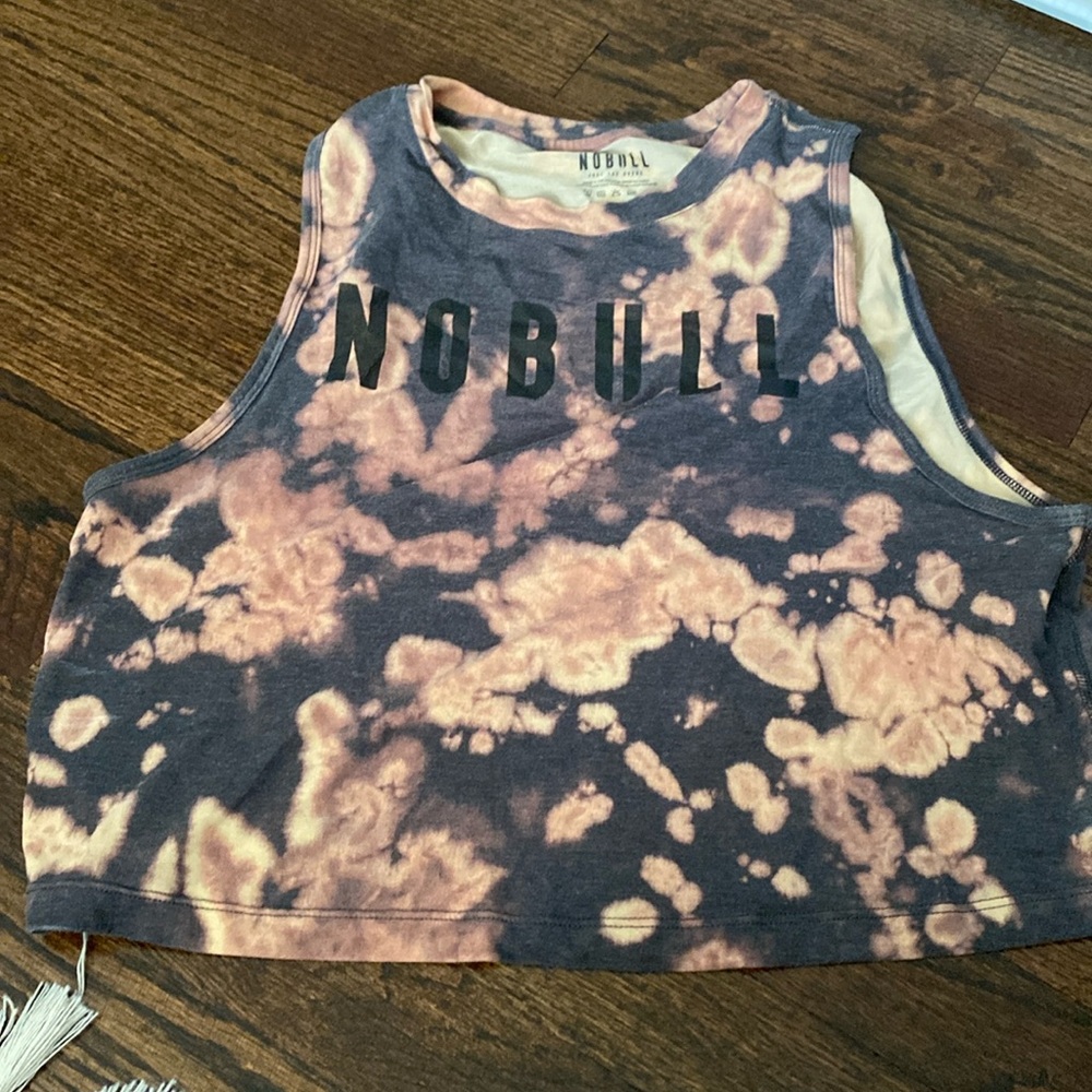 NOBULL muscle crop